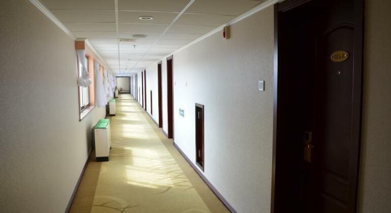 University Academic Exchange Hotel - Qingdao - Photo3