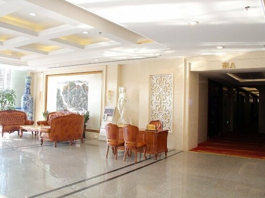 Wolong Shanshui Hotel - Qingdao - Photo4