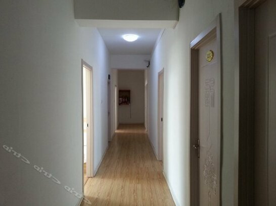 Youyi Hotel Qingdao - Photo2