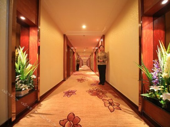 Hui Tong Business Hotel - Photo4