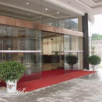 Liannan International Hotel Qingyuan - Photo2