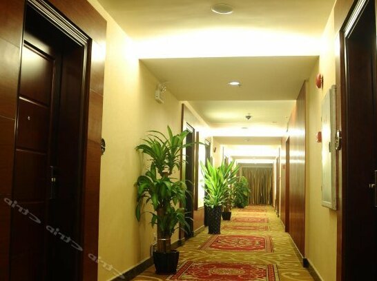 Longyue Business Hotel Qingyuan - Photo3