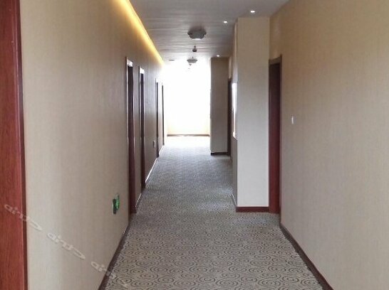 Liyuan International Hotel Qiqihar - Photo2