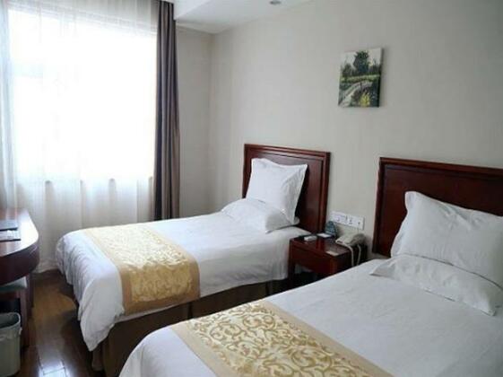 GreenTree Inn Fujian QuanZhou BaoZhou Road Wanda Plaza Express Hotel - Photo3