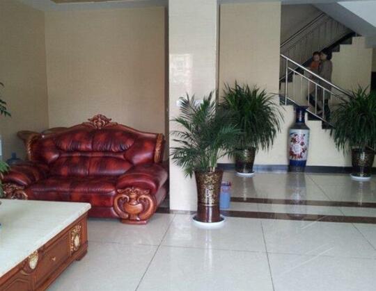 Donglin Business Hotel - Photo4
