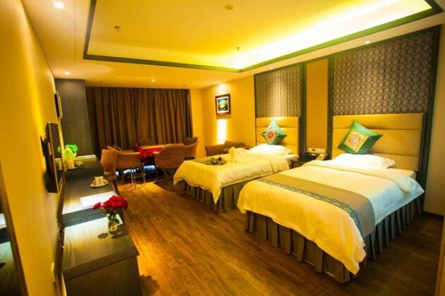 Luoping Rongting Holiday Hotel - Photo4