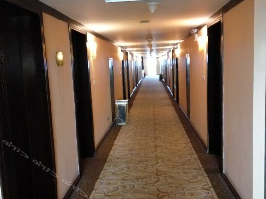 Xinshiji Business Hotel Qujing - Photo2