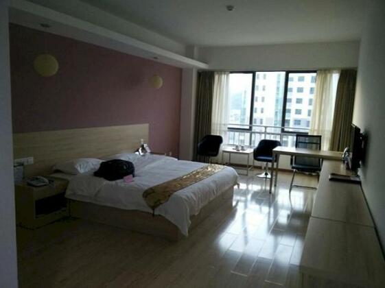 Yicheng Express Business Hotel- Qujing - Photo3