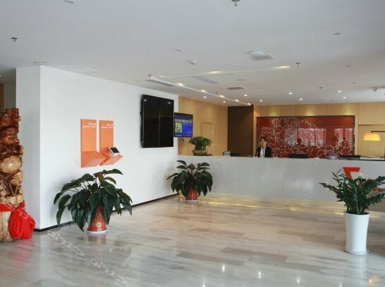 7 Days Premium Ju County Bus Station - Photo3