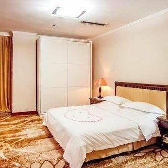 Hangzhou Huachen Impression Hotel - Photo2