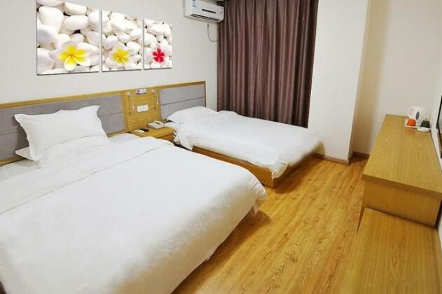 The May Star Fast Hotel- Rizhao - Photo2