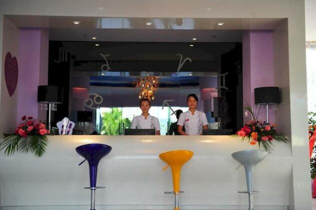 Constellation Hotel - Photo2