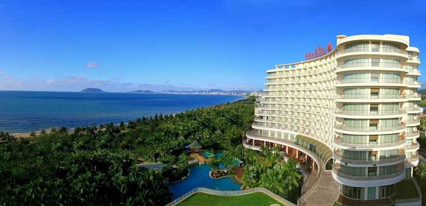 Grand Soluxe Hotel and Resort Sanya - Photo2