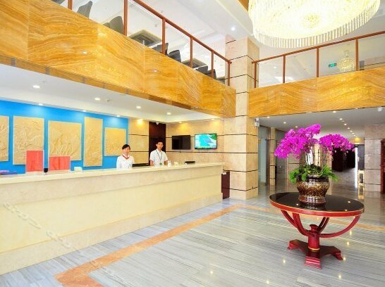 GreenTree Inn Sanya Yalong Bay Yingbin Avenue Business Hotel - Photo3