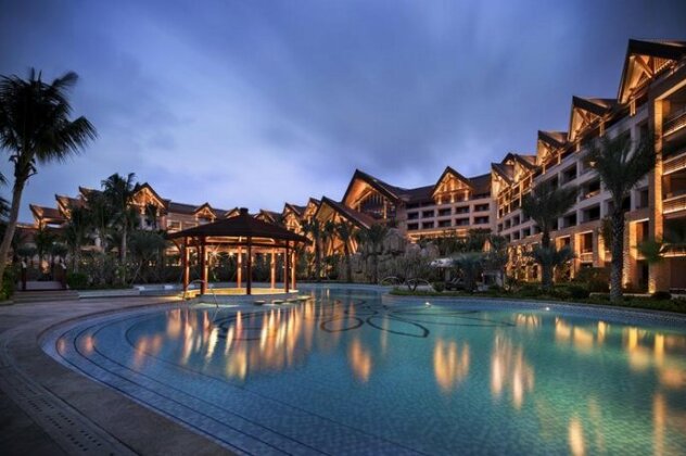 La Fountain Hotel & Resort