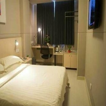 Lushan Guling Holiday Inn Sanya - Photo4
