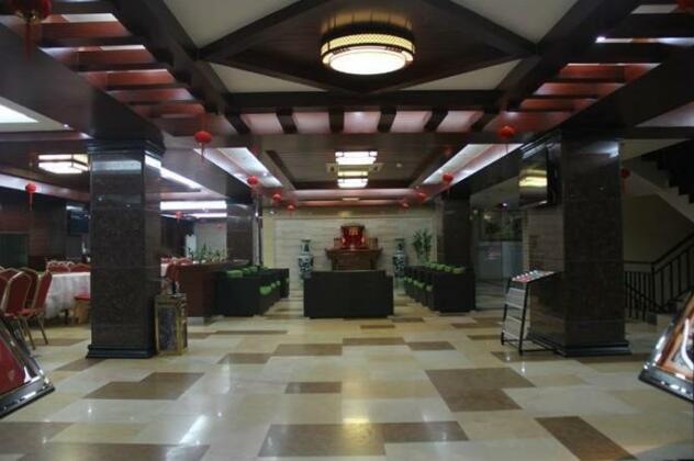 Sanya Hongyunlai Business Hotel - Photo4