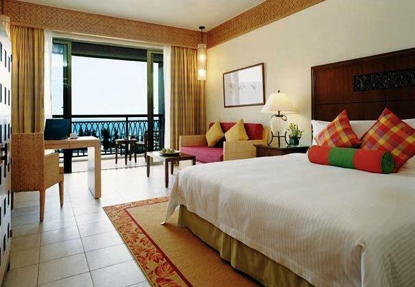 Sanya Marriott Yalong Bay Resort & Spa An all-day breakfast a cozy holiday - Photo5