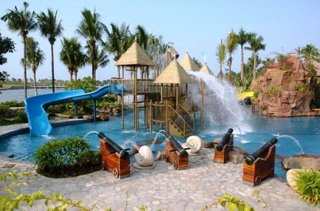 Sanya Pearl River Nantian Hotspring Resort