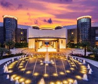 Sanya Yazhou Bay Resort Curio Collection by Hilton