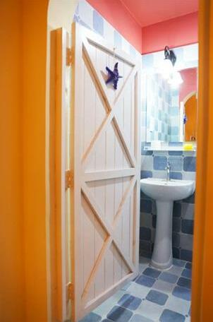 Slow Time Seaview Theme Inn - Photo2