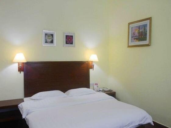 Xingyi Hotel - Photo5