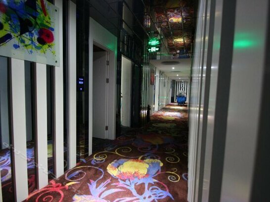 0578 Fashion Theme Hotel - Photo4