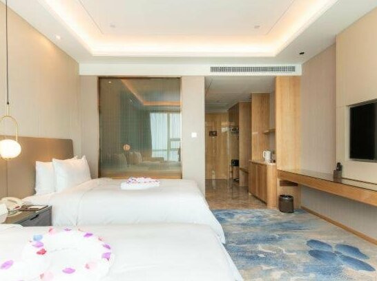 Auto City Ruili Hotel - Photo2