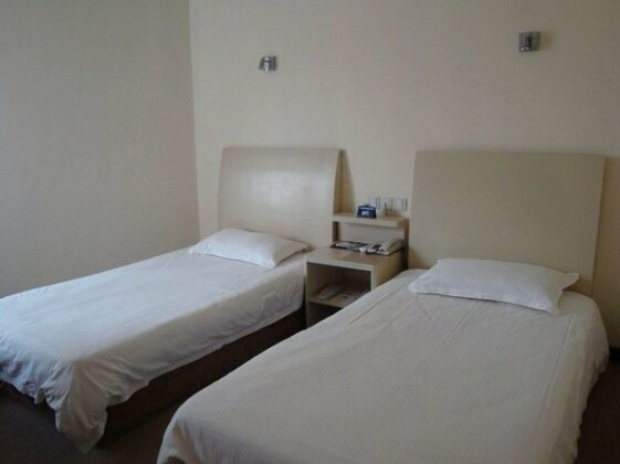 Baolong Homelike Hotel Hongqiao - Photo2