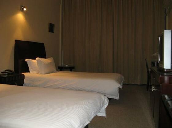 Baolong HomeLike Hotel Luojing Branch Shanghai - Photo5