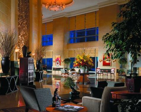 Four Seasons Hotel Shanghai - Photo2