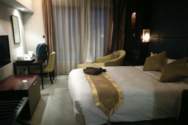 G Garden Hotel - Photo4