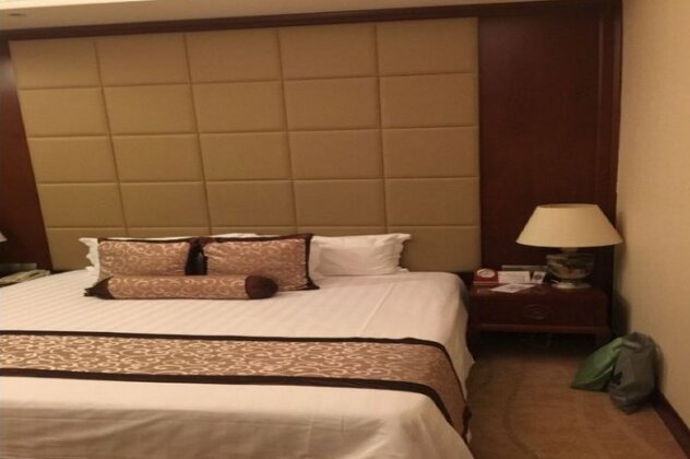 Golden Richard Hotel - Photo4