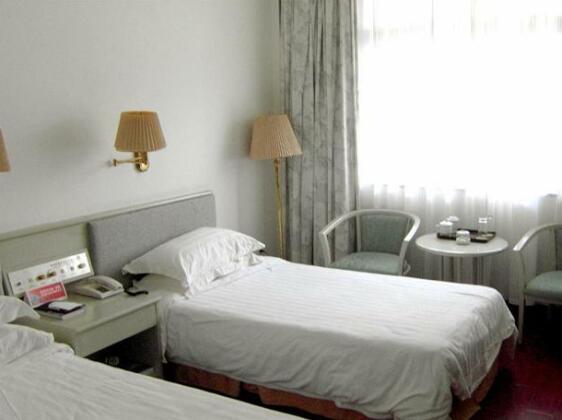 Golden Seaside Resort - Photo4