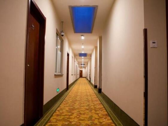 Green Tree Inn Shanghai - Photo2