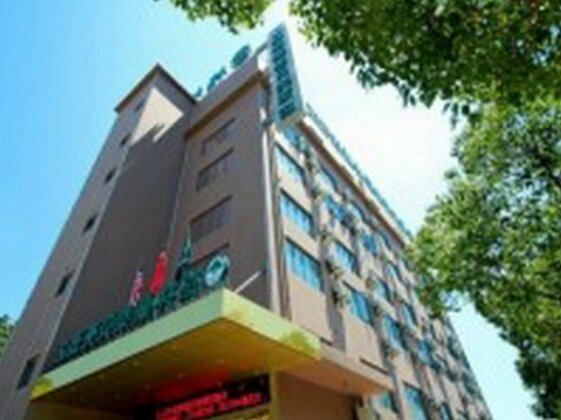 GreenTree Inn ShangHai BaoShan 128 Memorial Road TongHe Road Shell Hotel