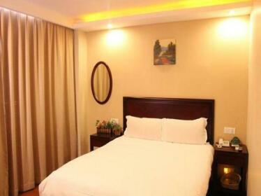 Greentree Inn Shanghai Caoan Road Textile Express Hotel
