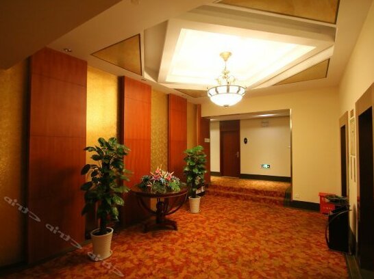 GreenTree Inn Shanghai East Xietu Road Zhizaoju Road Express Hotel - Photo4
