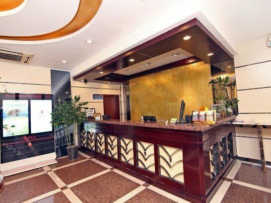 GreenTree Inn Shanghai Hongqiao Airport No 2 Express Hotel - Photo2
