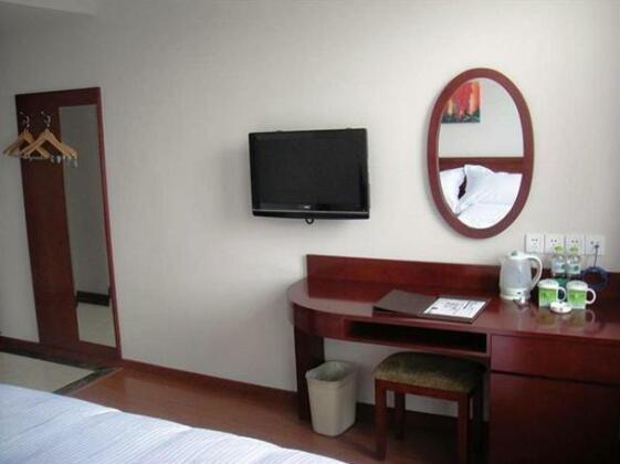 GreenTree Inn Shanghai Hongqiao Hub Convention Center Huaxiang Road Shell Hotel - Photo5