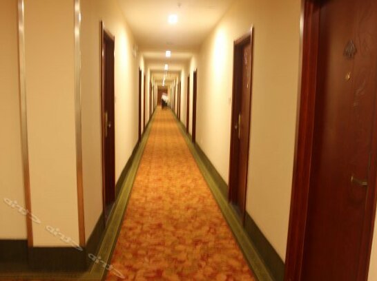 GreenTree Inn Shanghai Meilan Lake Hutai Road Express Hotel - Photo2