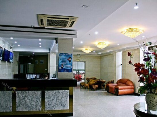 GreenTree Inn Shanghai MinHang ZhuanQiao Metro Station ZhuanXing E Road Shell Hotel - Photo4