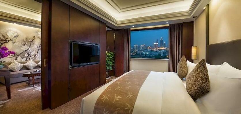 GuangDong Hotel Shanghai - Photo4