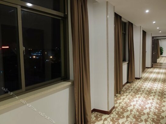 Handsome Hotel - Photo3