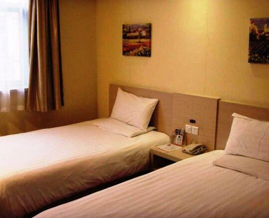 Hanting Express Shanghai Gubei 1st