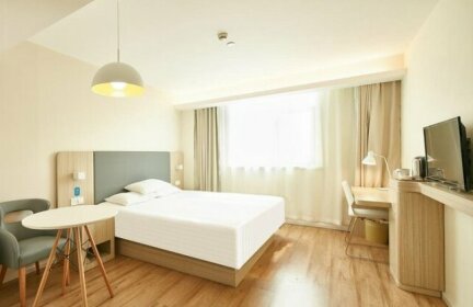 Hanting Express Shanghai Hongqiao Hub Hangxin Road