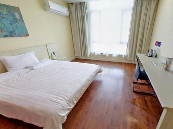 Hanting Express Shanghai Nanzhan - Photo2