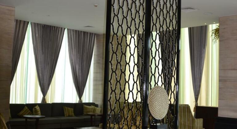 Highsure All Suite Hotel Shanghai - Photo4