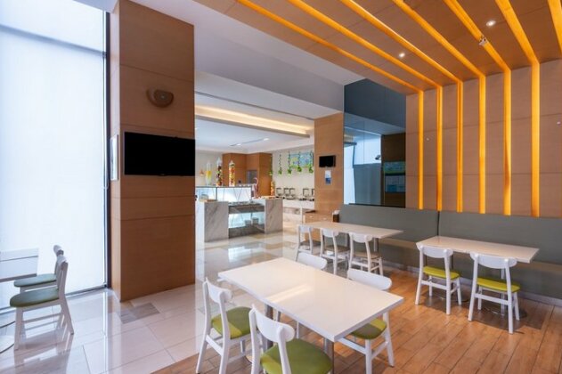 Holiday Inn Express Shanghai Jiading Industry Park - Photo3