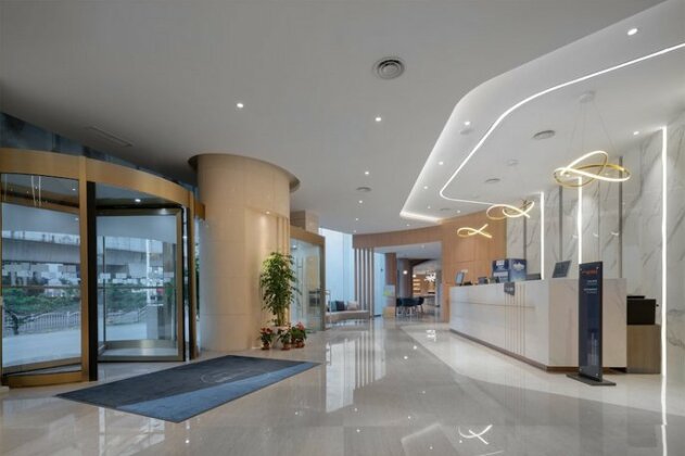 Holiday Inn Express Shanghai Jinqiao Central - Photo3